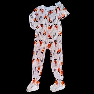 Just One You Size 5T Gray Reindeer & Christmas Trees 1-Piece Footie Pajamas NEW